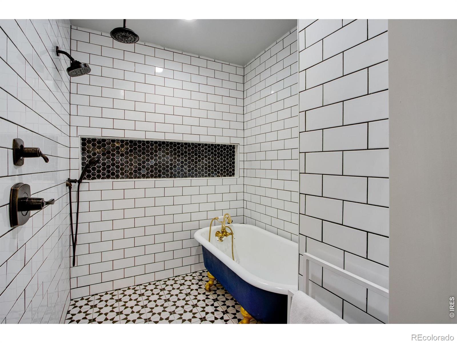 2418 Barry Lane Fort Collins CO 80524