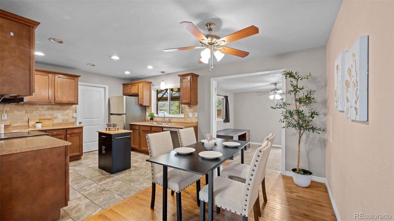 144 Steven Drive Colorado Springs CO 80911