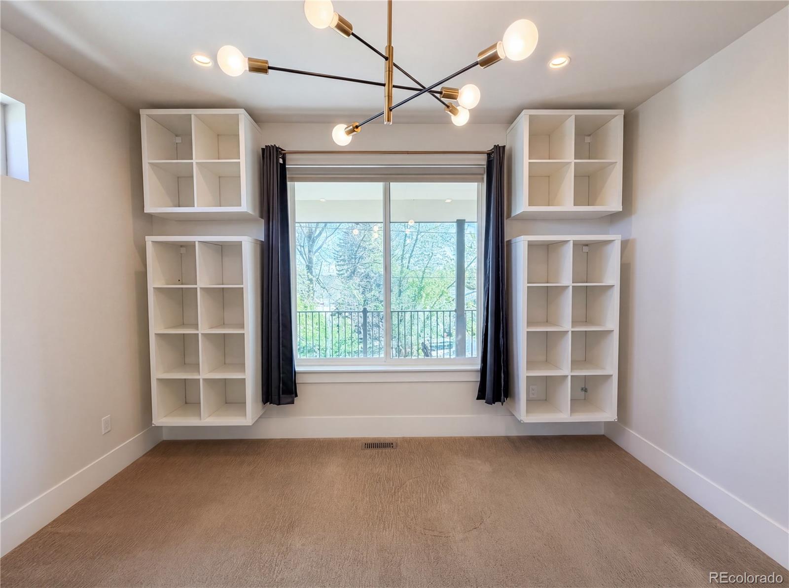 8804 S Brentwood Street Littleton CO 80128