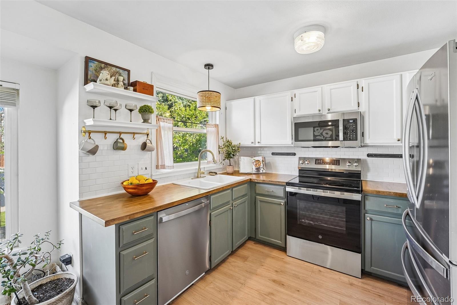 4573 S Quintero Street Aurora CO 80015
