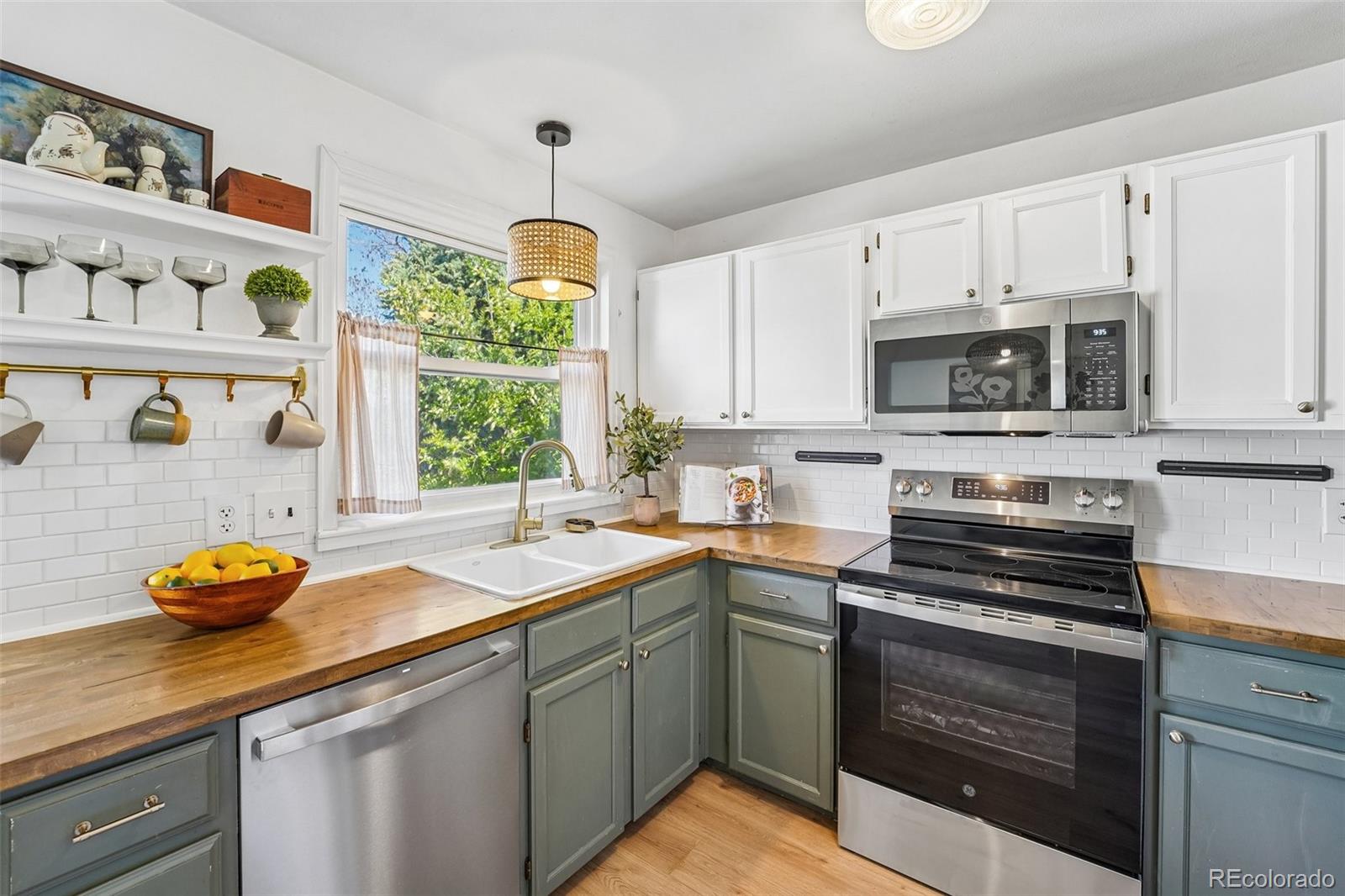 4573 S Quintero Street Aurora CO 80015