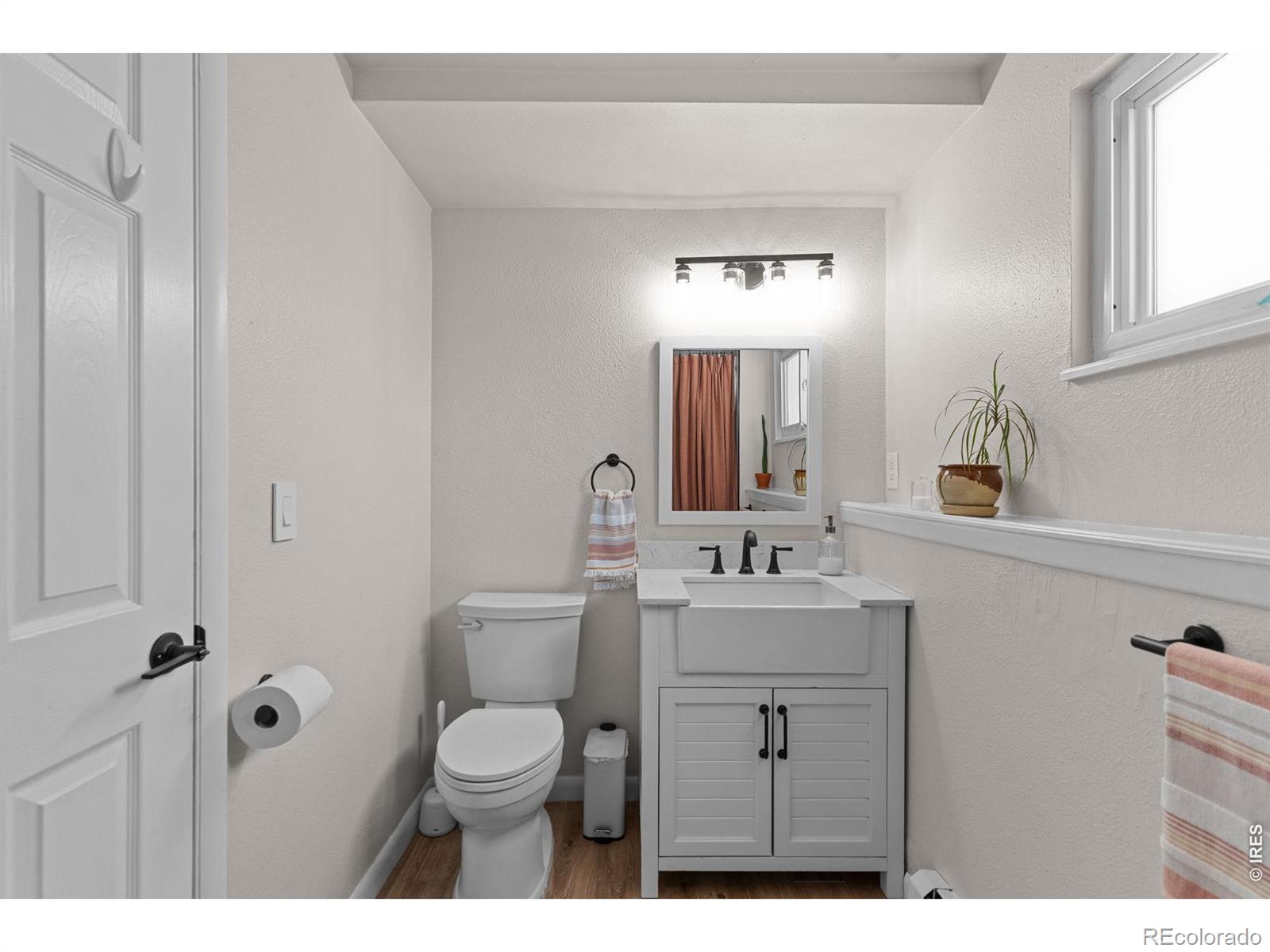 927 E 4th Avenue Longmont CO 80504