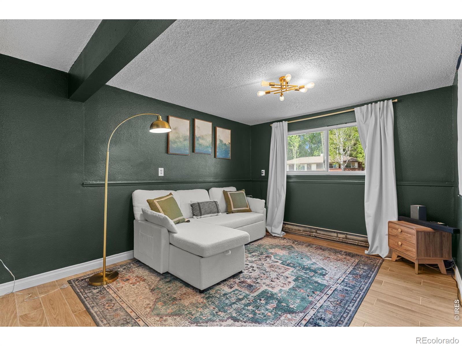 927 E 4th Avenue Longmont CO 80504