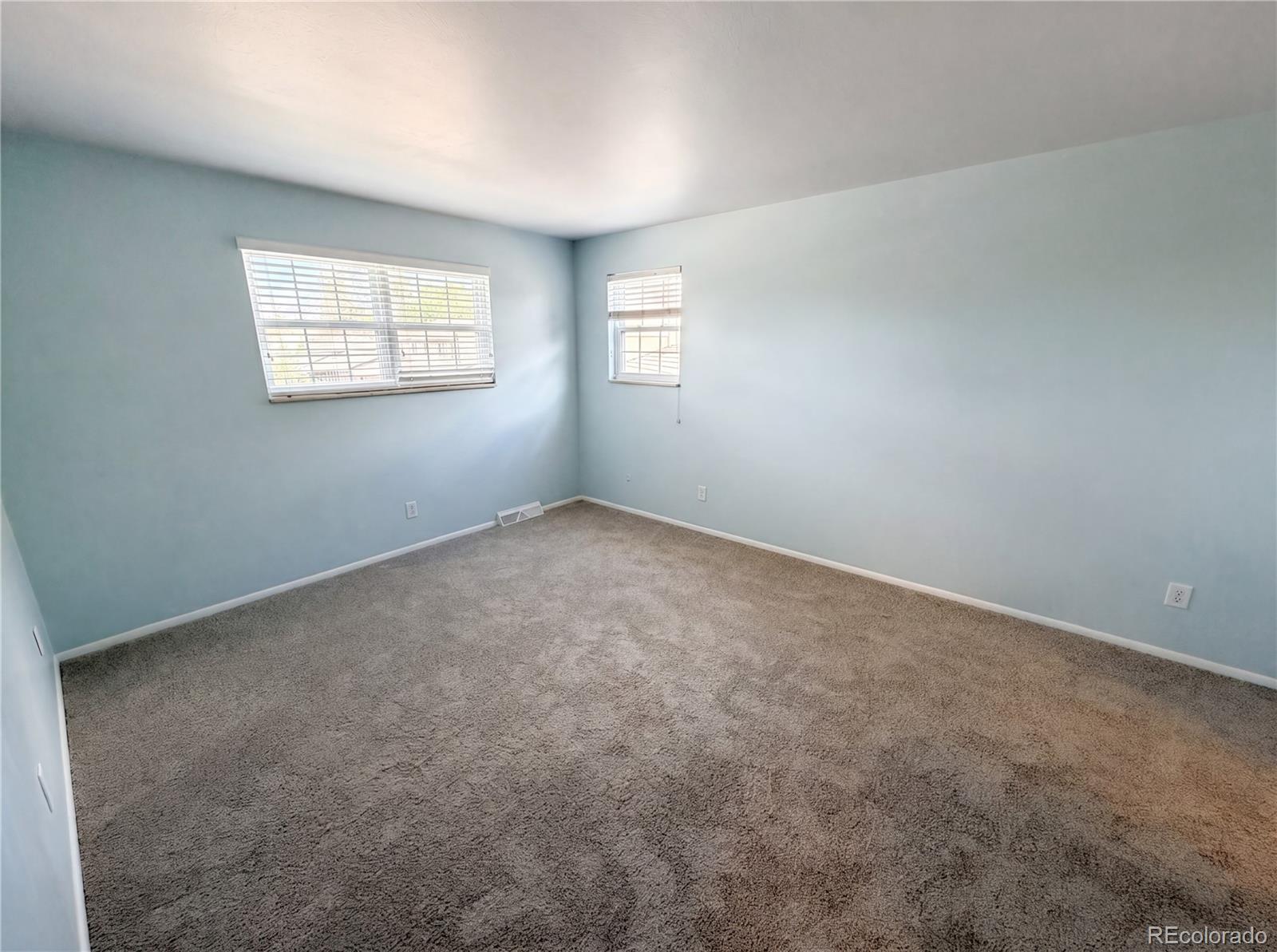 3182 S Xeric Court Denver CO 80231