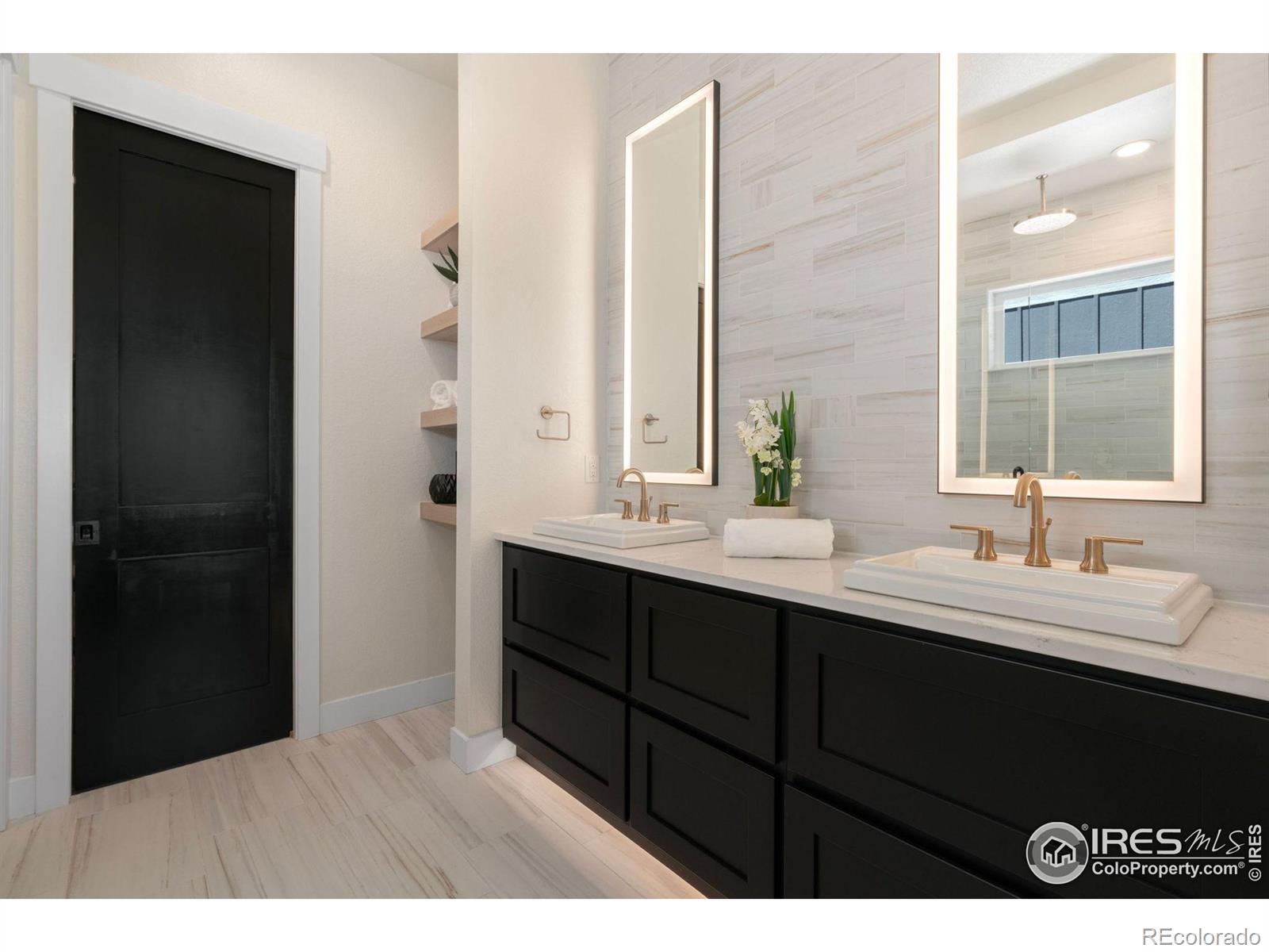 3631 N Buchanan Court Aurora CO 80019