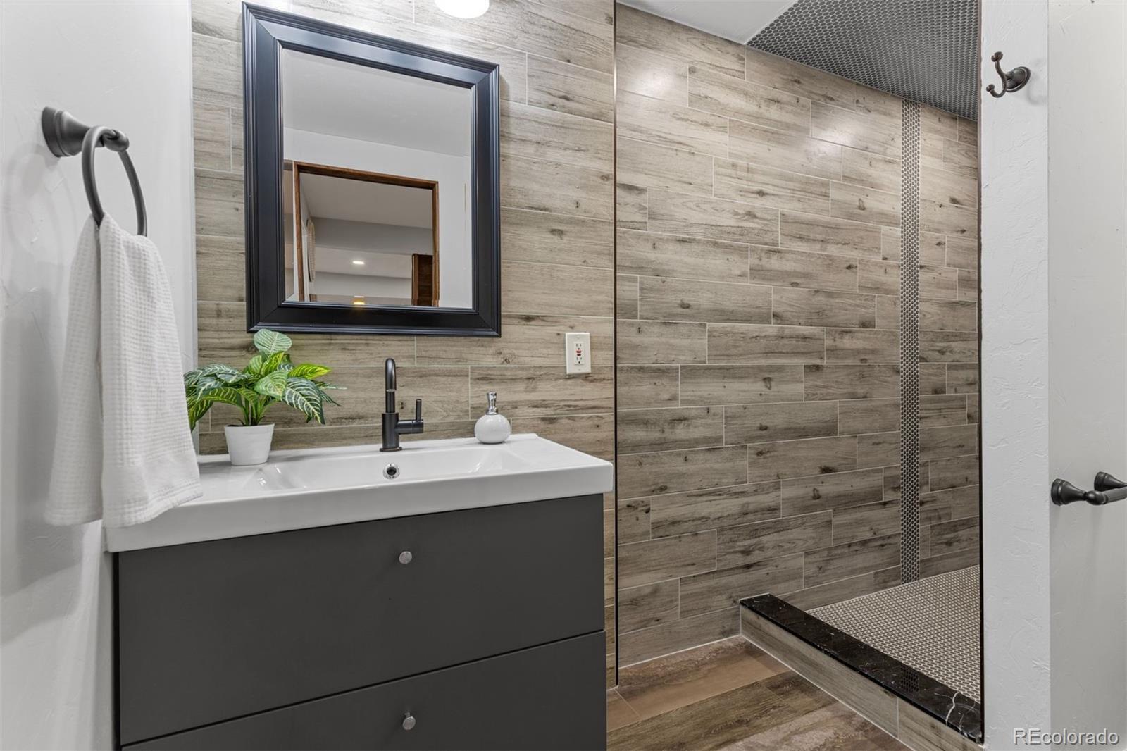 3692 S Mobile Way Aurora CO 80013