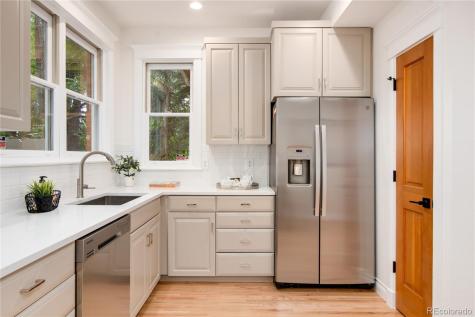 297 Pearl Street Boulder CO 80302