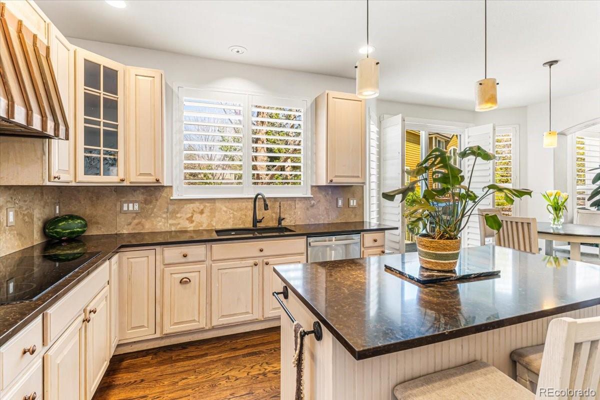 22045 E Hoover Drive Aurora CO 80016