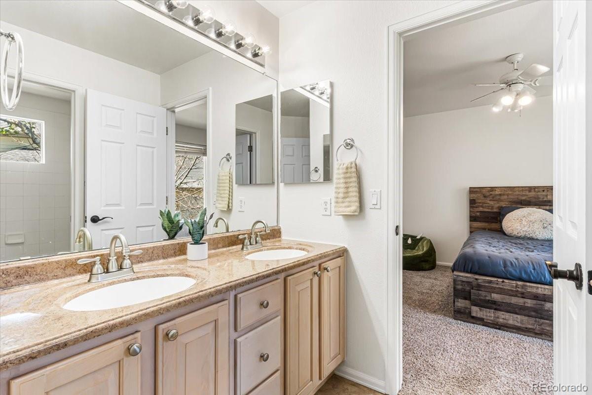 22045 E Hoover Drive Aurora CO 80016