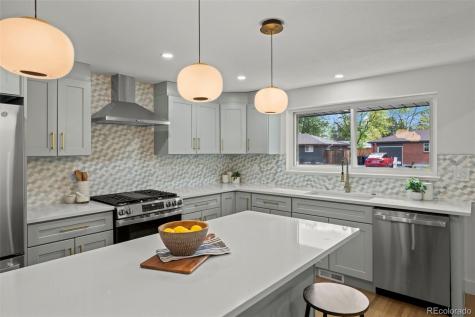 6141 Hoyt Street Arvada CO 80004