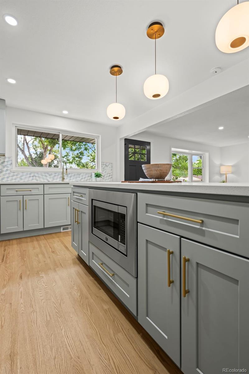 6141 Hoyt Street Arvada CO 80004