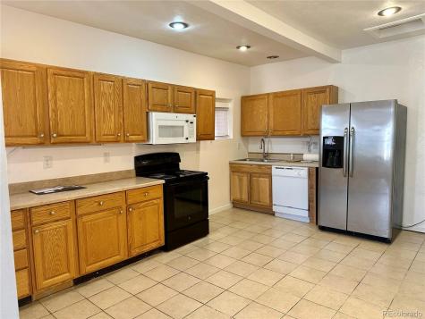 817 Harrison Avenue Leadville CO 80461