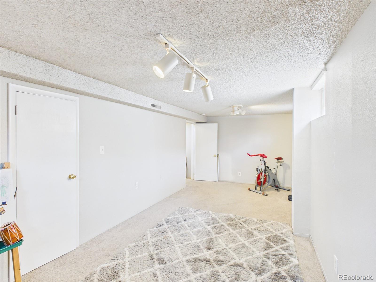 480 S Newland Street Lakewood CO 80226