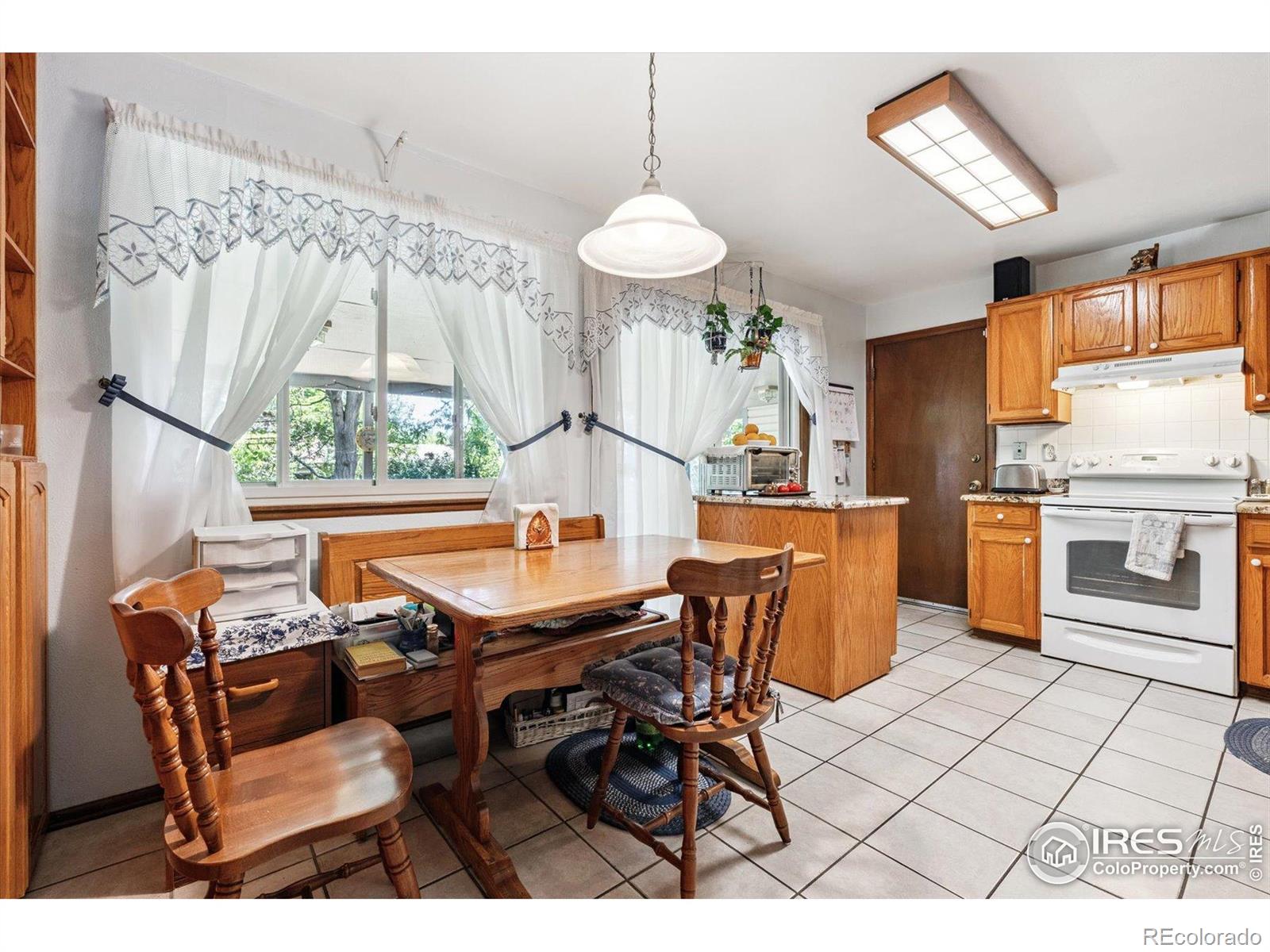2516 S Cimarron Street Aurora CO 80014