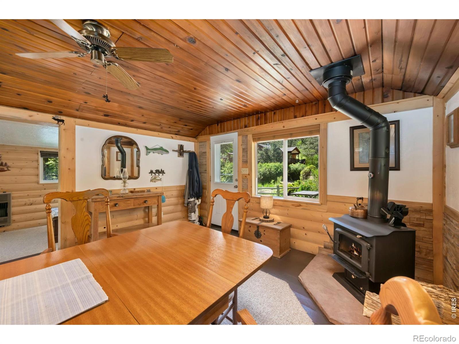 47 Falls Creek Drive Bellvue CO 80512