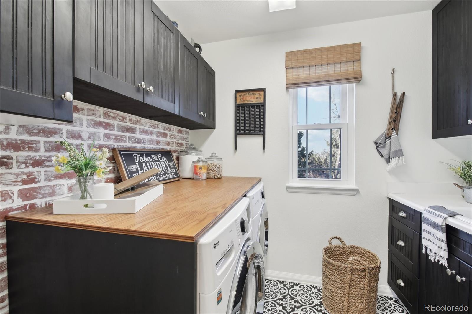 9554 Queenscliffe Drive Highlands Ranch CO 80130