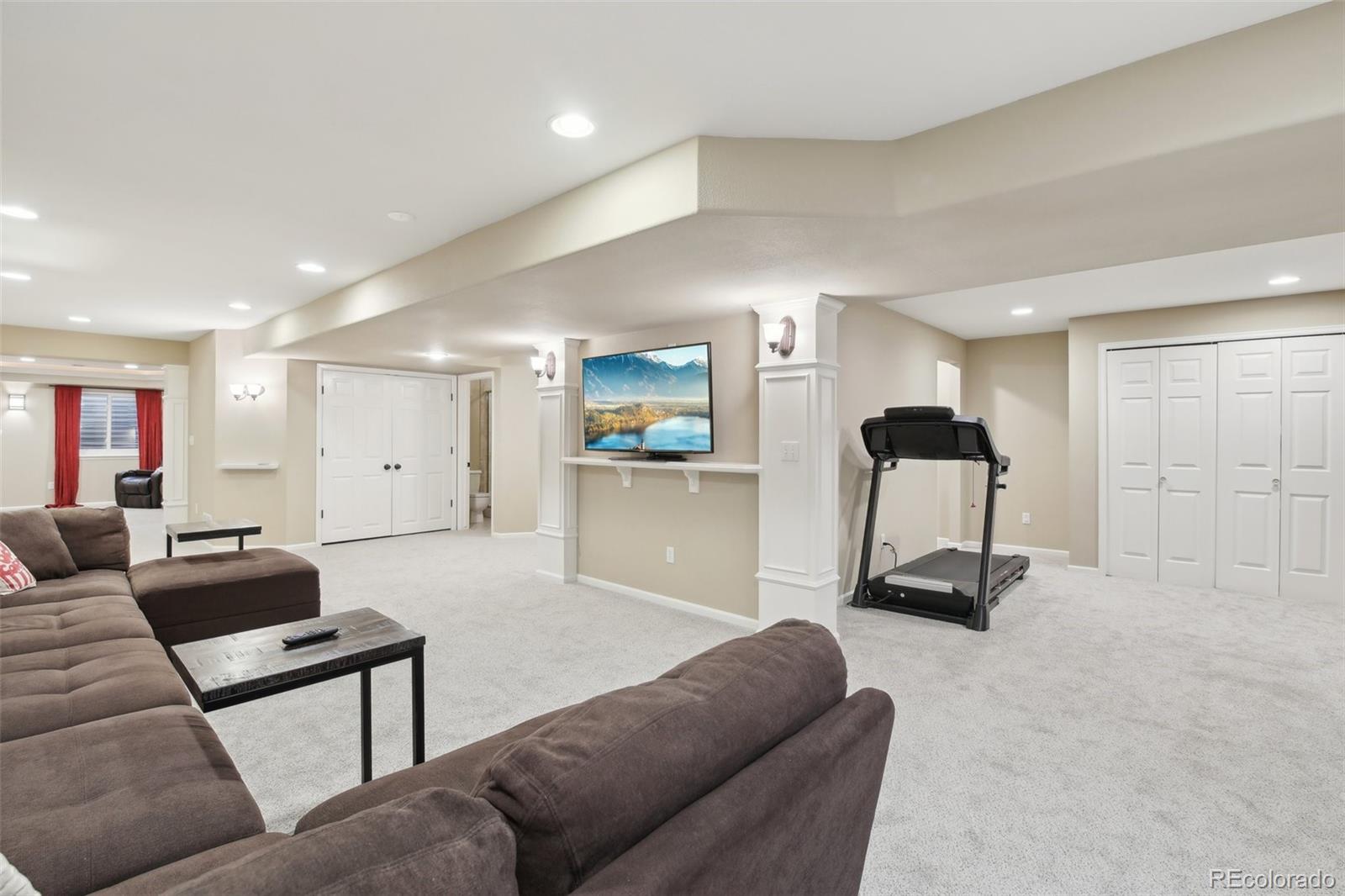 9554 Queenscliffe Drive Highlands Ranch CO 80130