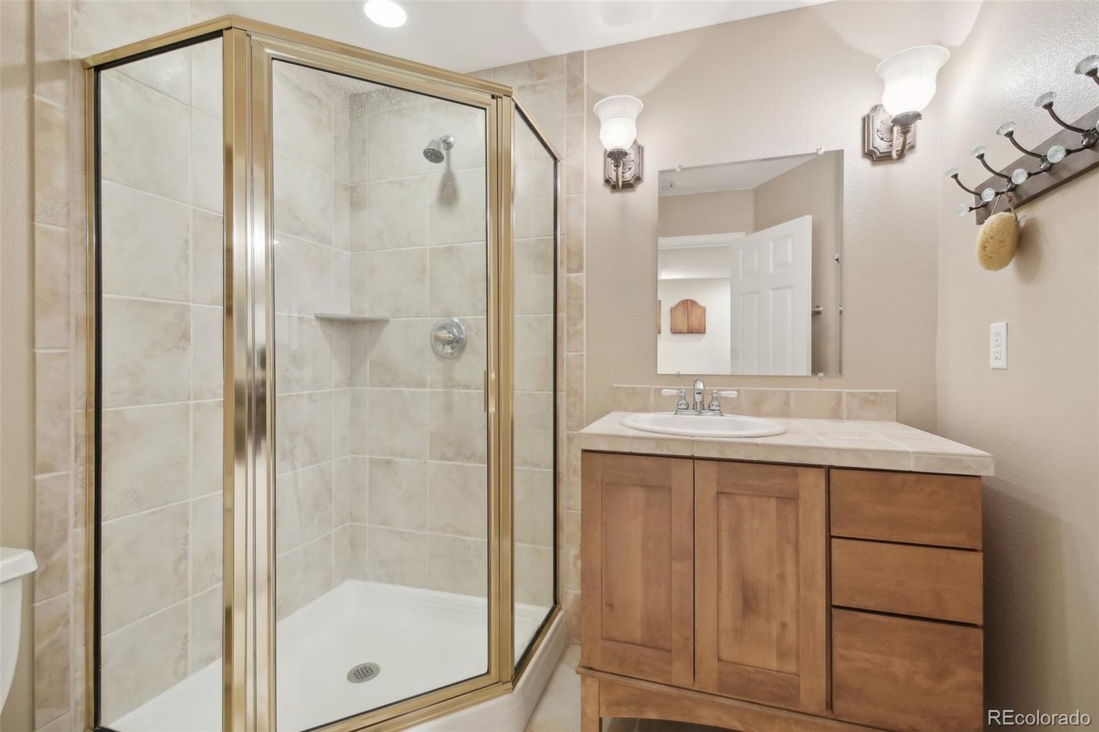 9554 Queenscliffe Drive Highlands Ranch CO 80130
