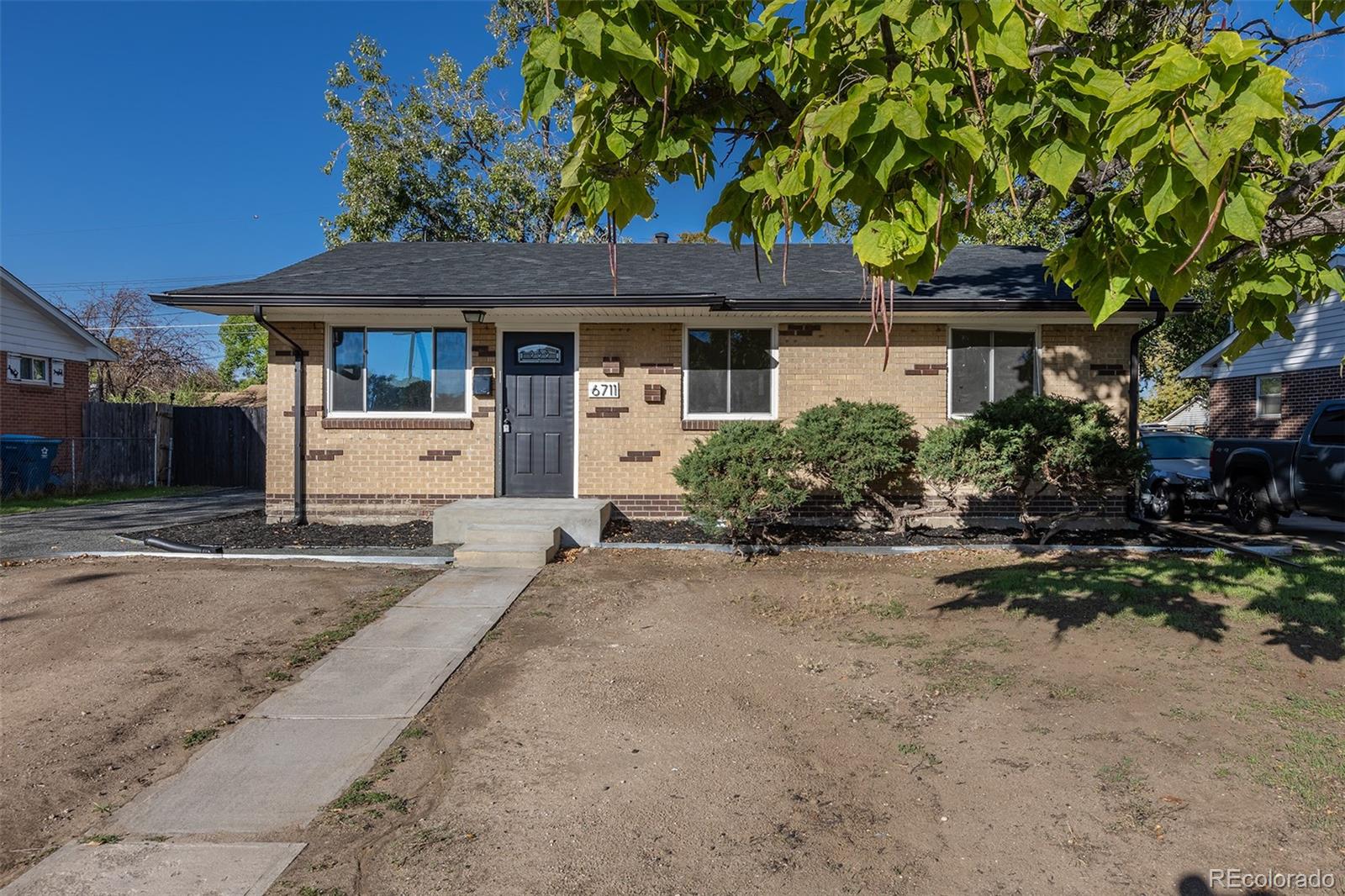 6711 Leyden Street Commerce City CO 80022
