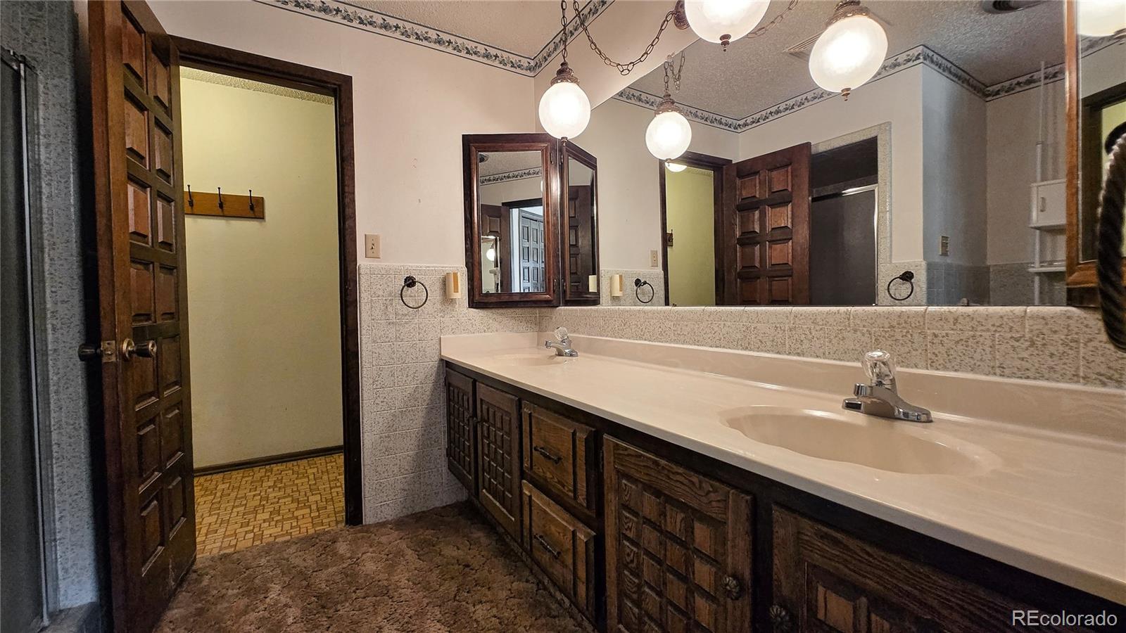 412 W Poplar Street Walsh CO 81090