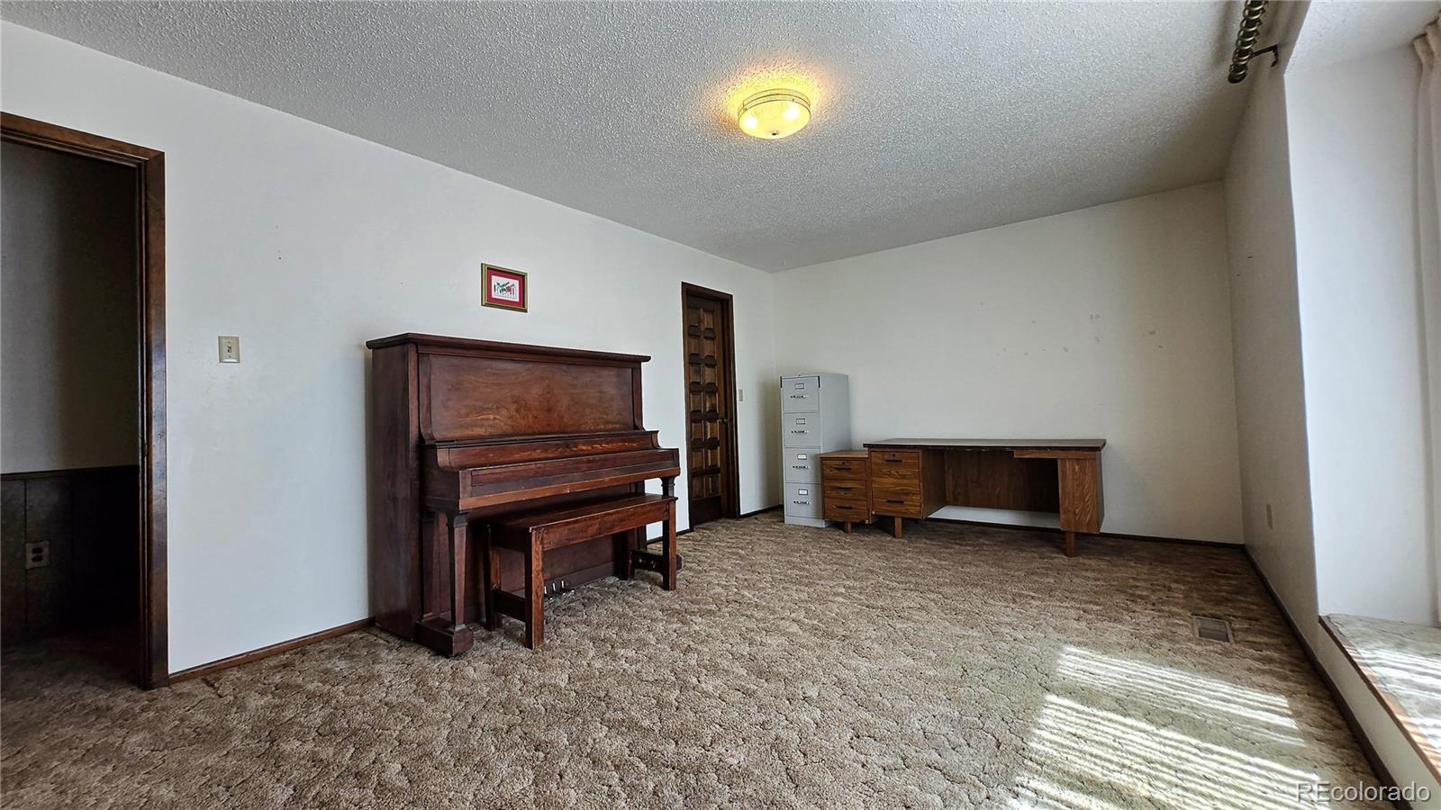 412 W Poplar Street Walsh CO 81090