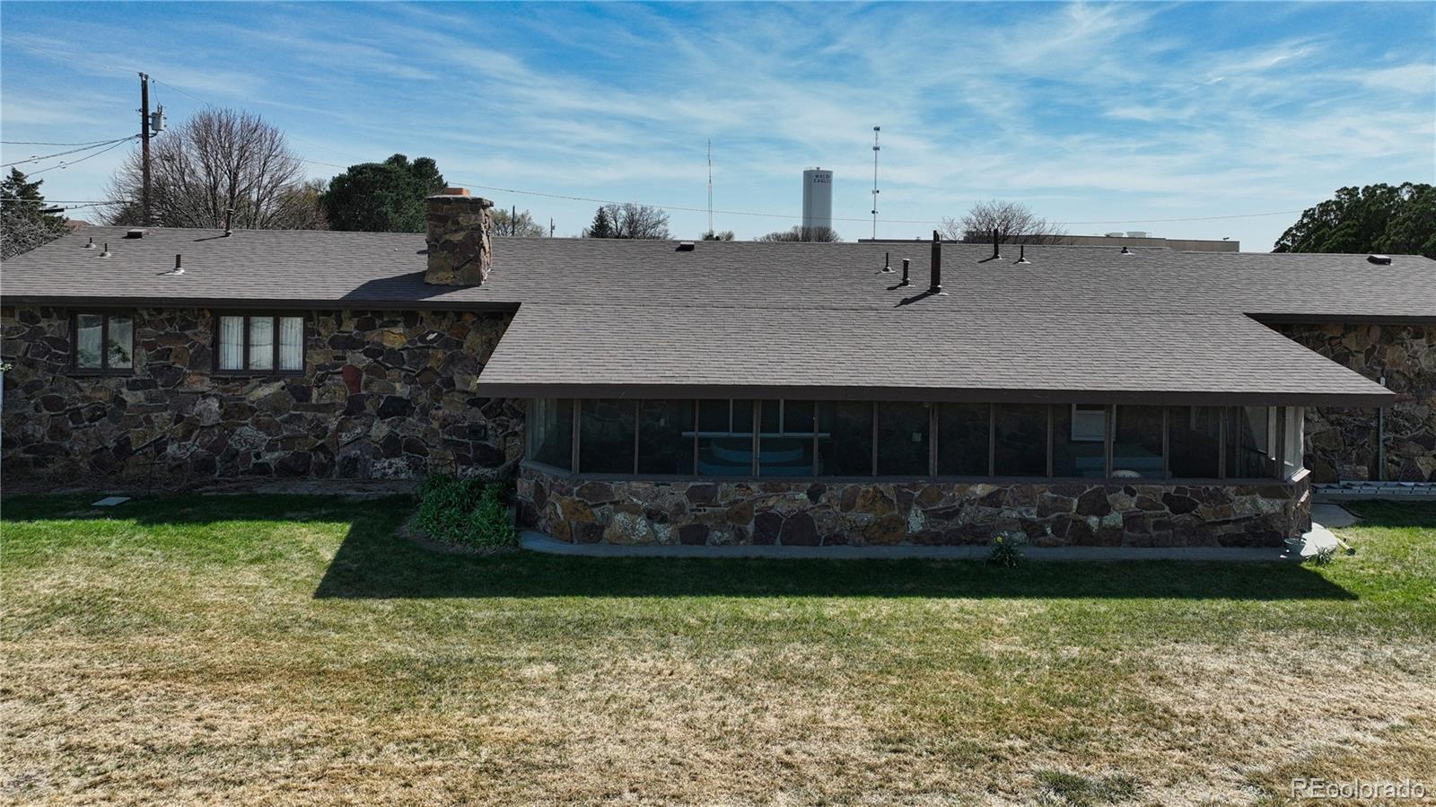 412 W Poplar Street Walsh CO 81090
