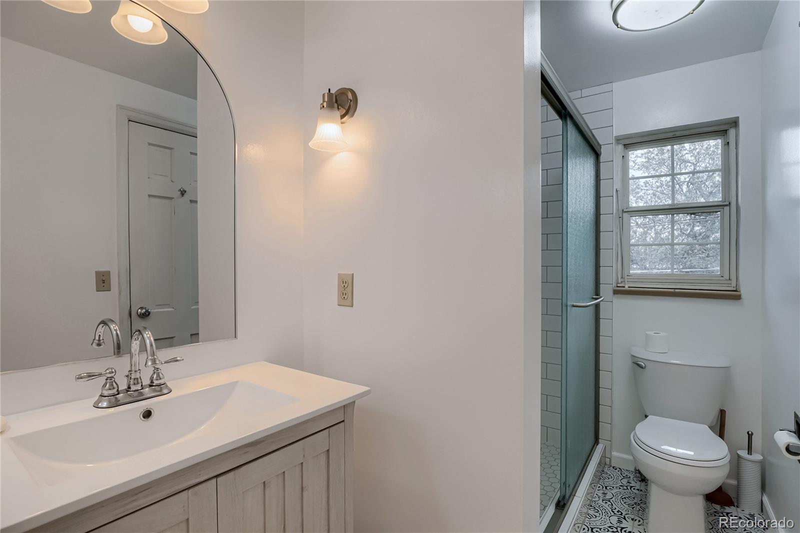 3320 S Locust Street Denver CO 80222