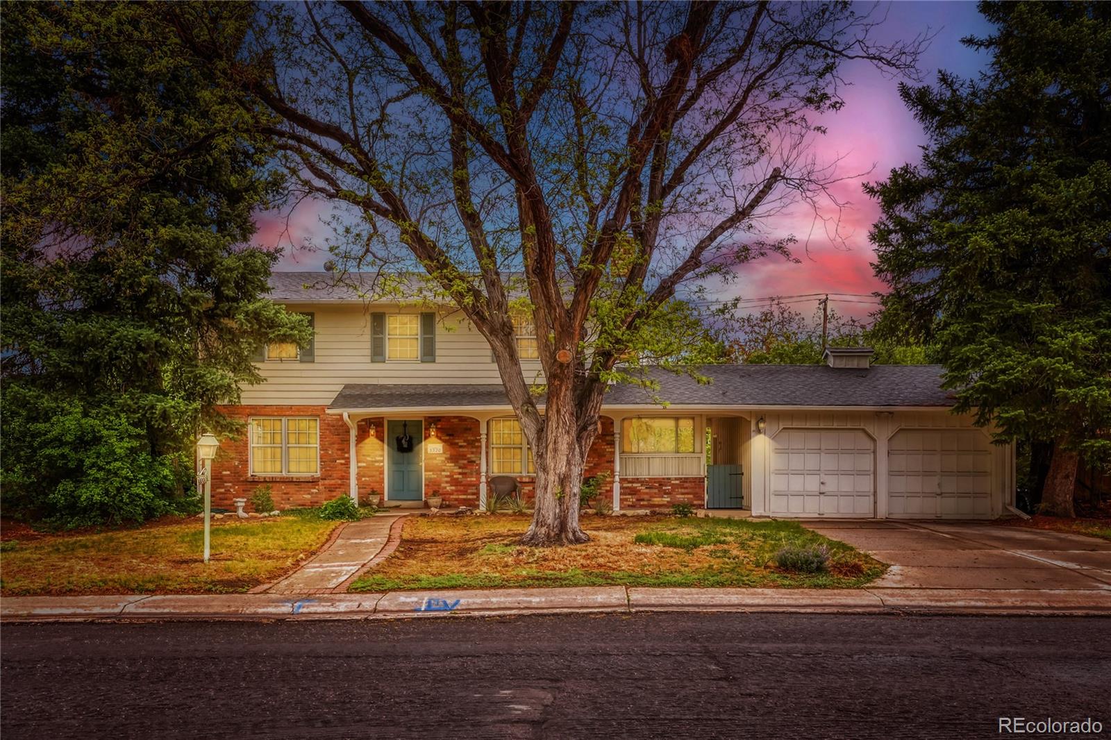 3320 S Locust Street Denver CO 80222