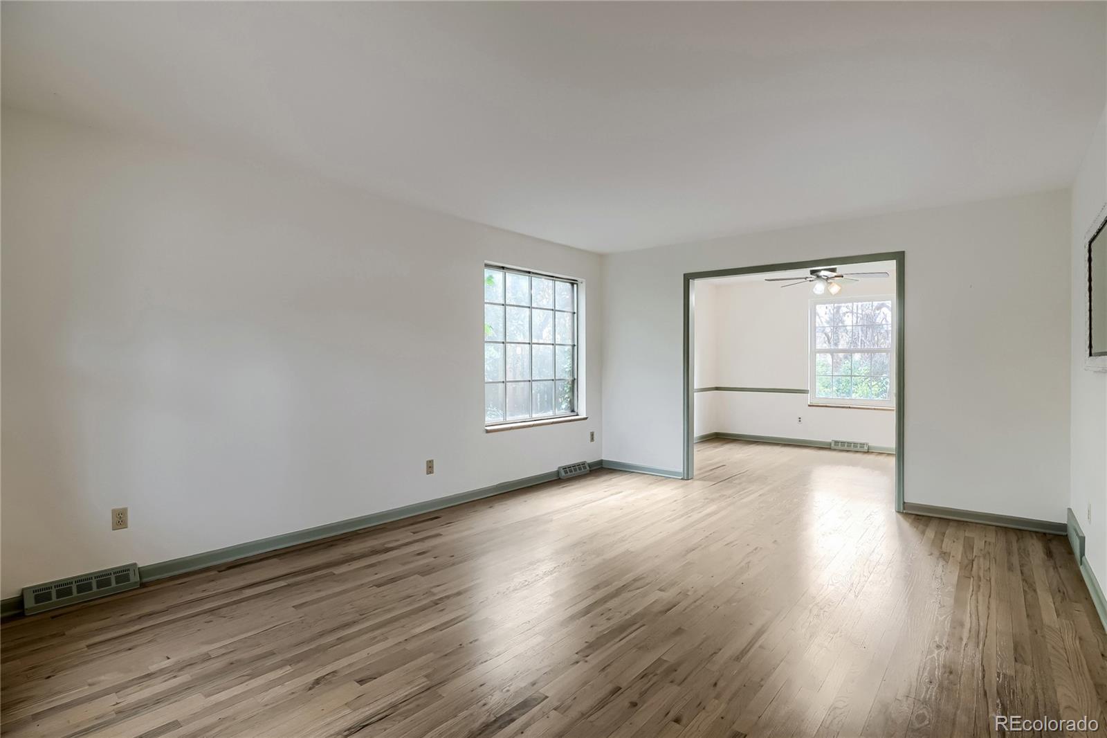 3320 S Locust Street Denver CO 80222
