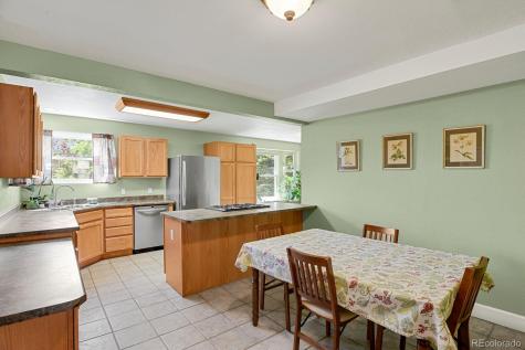 5215 Eldridge Street Arvada CO 80002