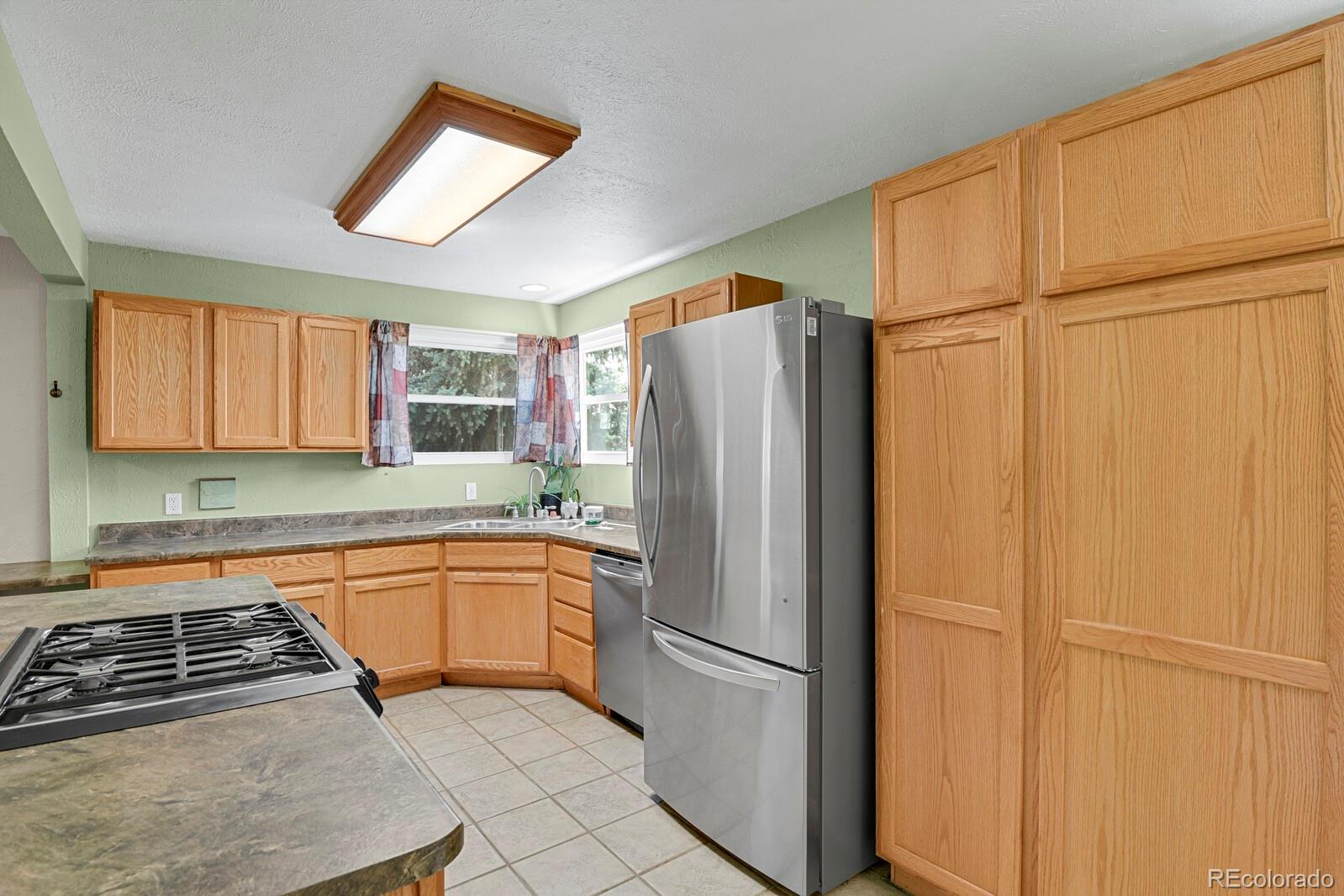 5215 Eldridge Street Arvada CO 80002