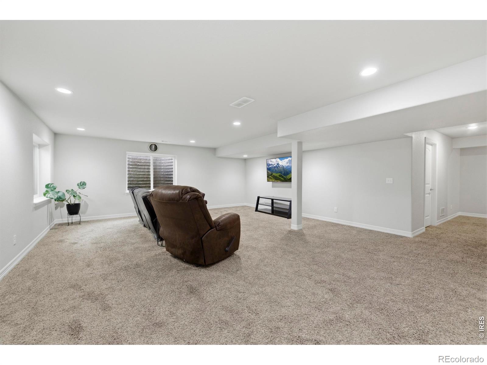1869 Egnar Street Loveland CO 80538