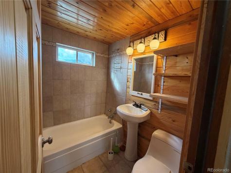 587 Willow Street Hartsel CO 80449