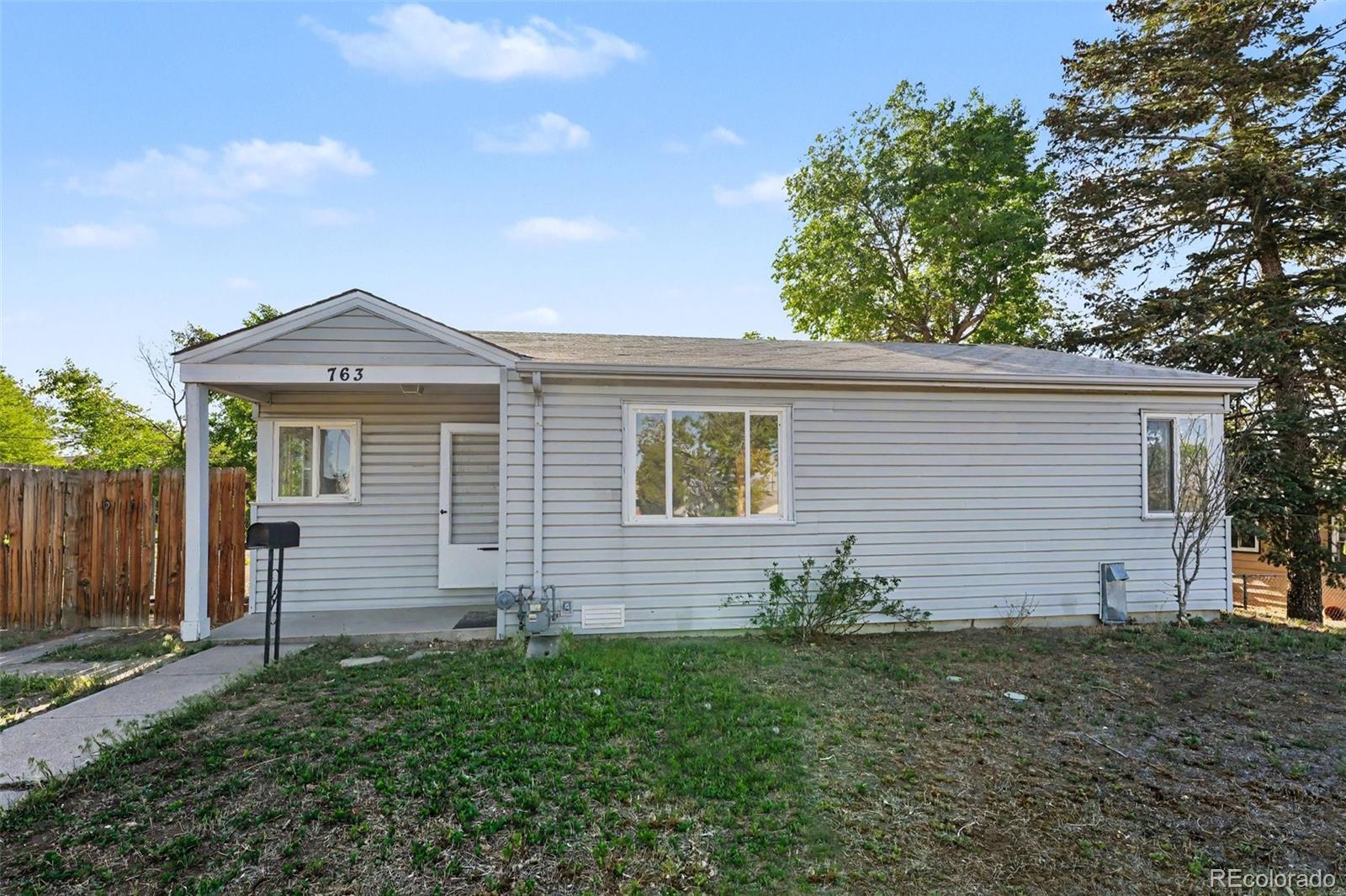 763 S Quivas Street Denver CO 80223