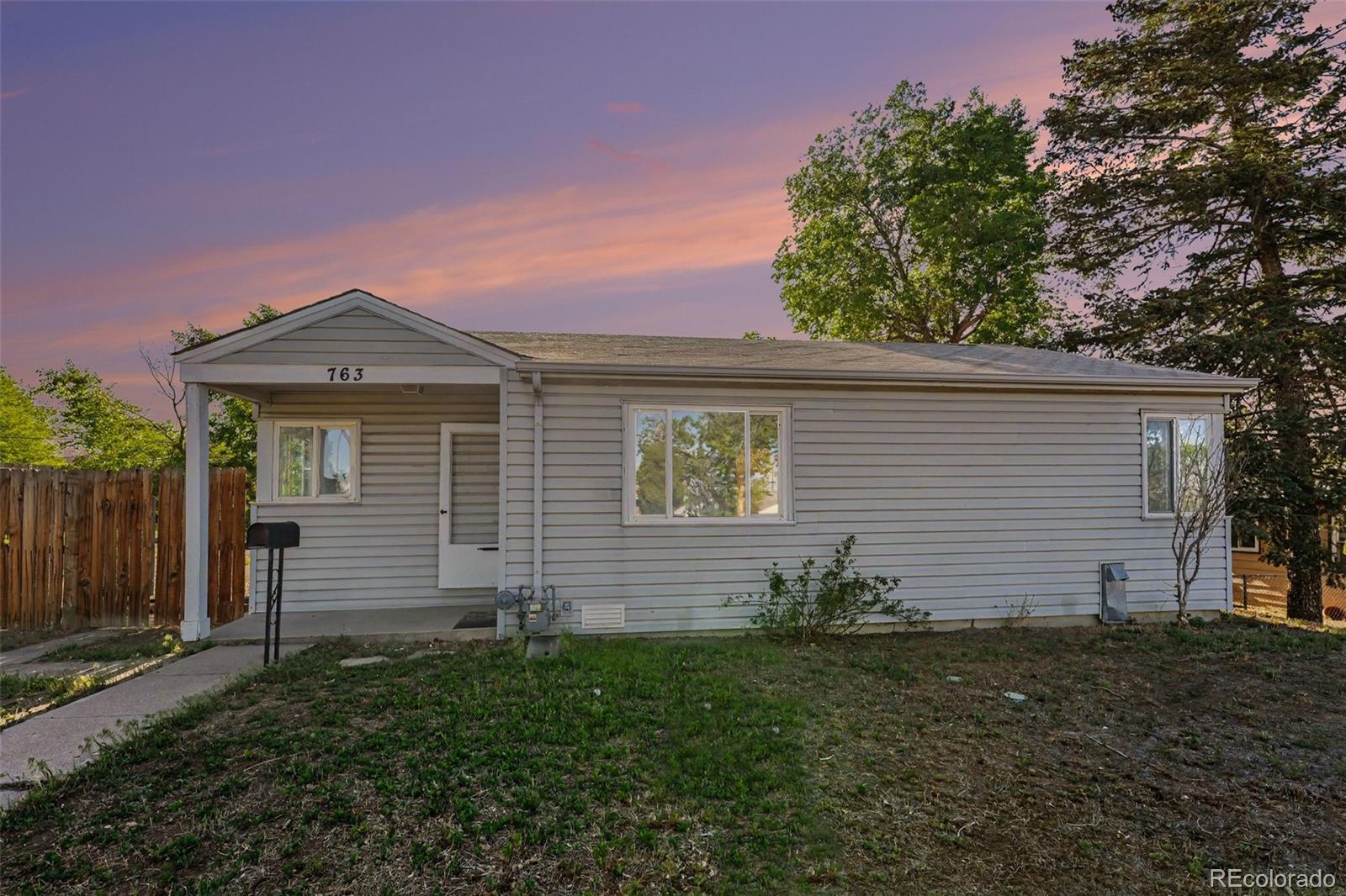 763 S Quivas Street Denver CO 80223