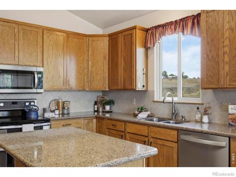 510 Lakeside Place Windsor CO 80550