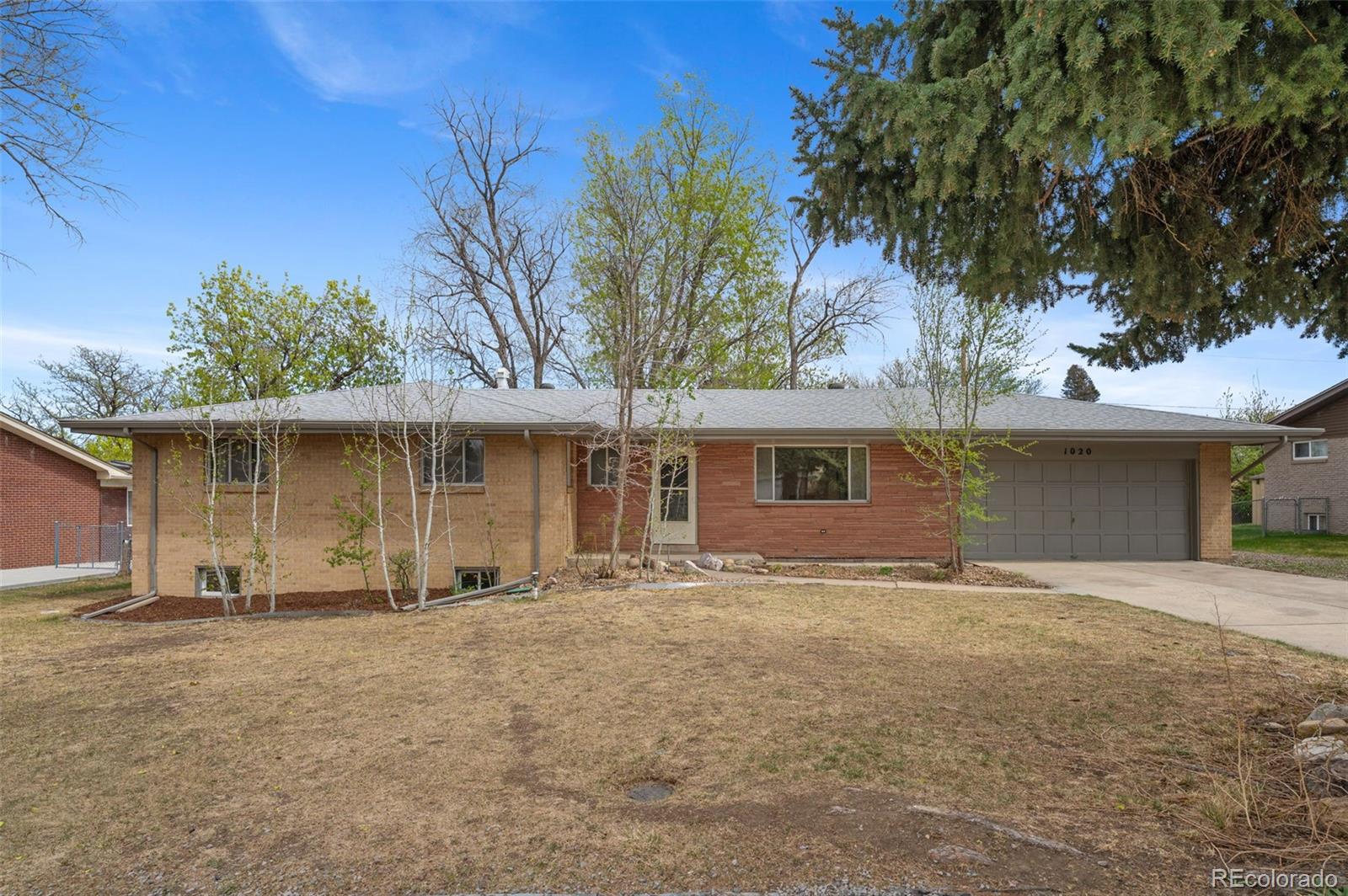 1020 S Vance Street Lakewood CO 80226