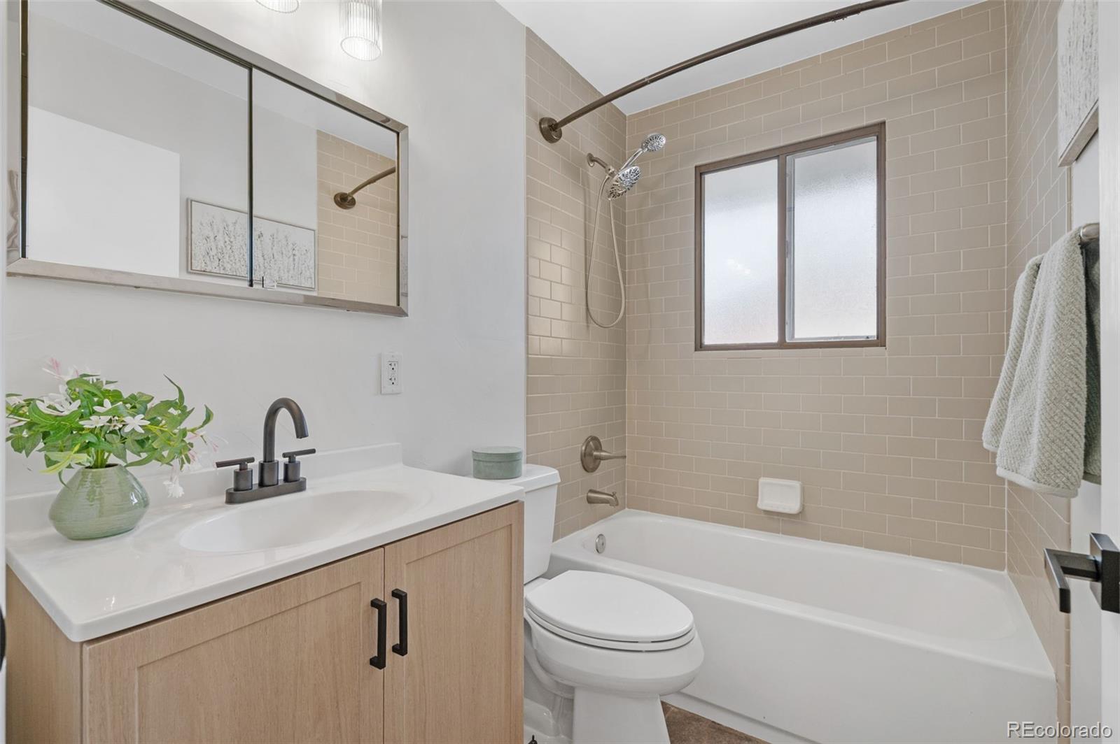 1020 S Vance Street Lakewood CO 80226