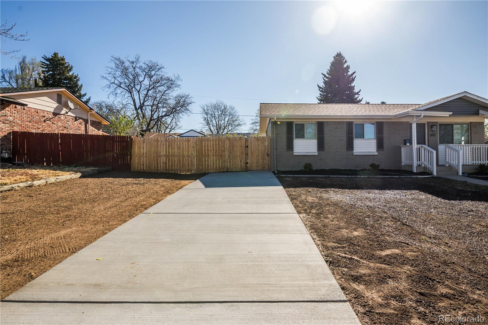 842 S Worchester Street Aurora CO 80012