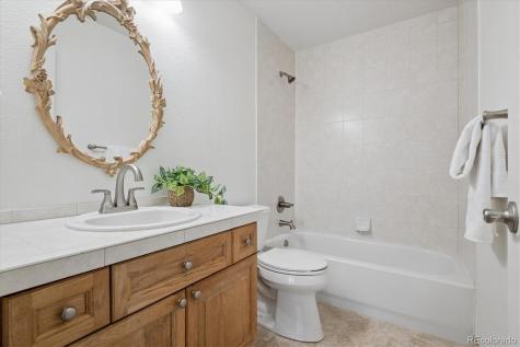 21324 E Briarwood Drive Aurora CO 80016