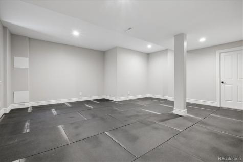 21324 E Briarwood Drive Aurora CO 80016