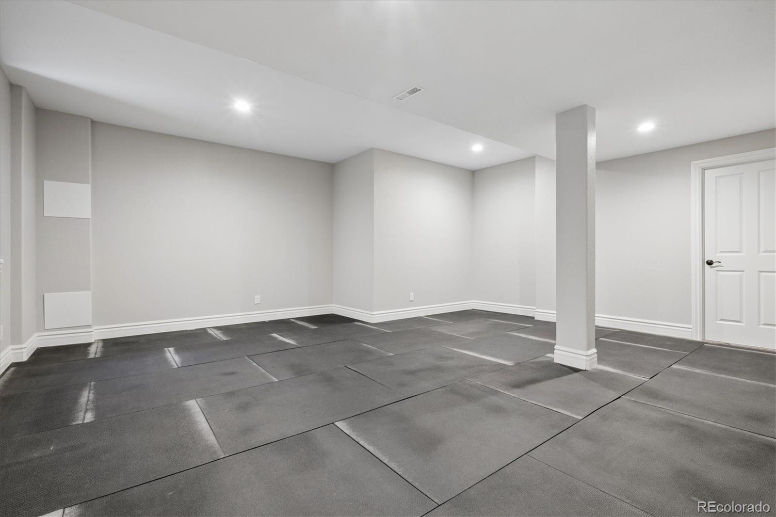 21324 E Briarwood Drive Aurora CO 80016