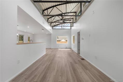 1957 Blackhawk Street Aurora CO 80011