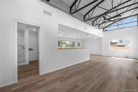 1957 Blackhawk Street Aurora CO 80011