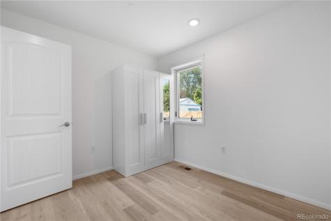 1957 Blackhawk Street Aurora CO 80011