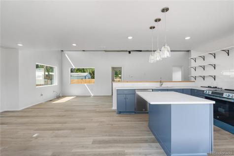 1957 Blackhawk Street Aurora CO 80011