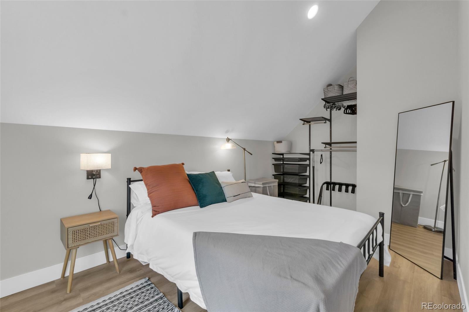 646 S Lincoln Street Denver CO 80209