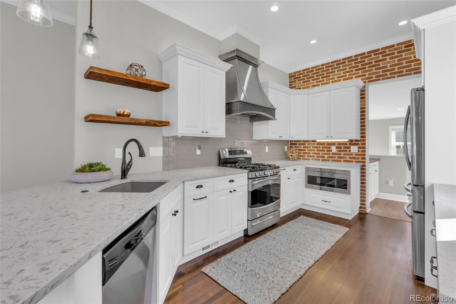 646 S Lincoln Street Denver CO 80209