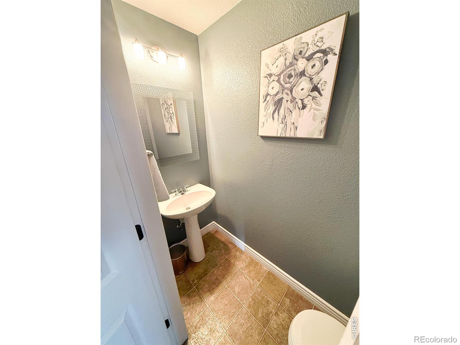 984 Glenarbor Circle Longmont CO 80504