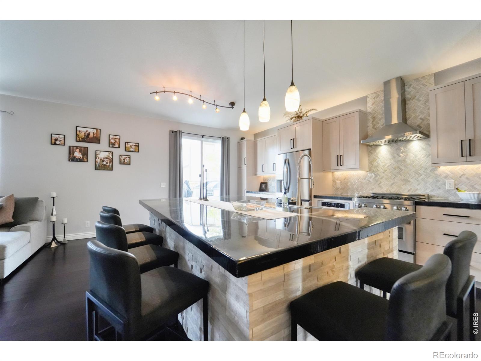 984 Glenarbor Circle Longmont CO 80504
